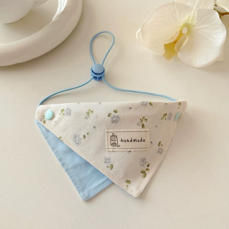 Floral Frint & Solid Color Adjustable Dog Bandana – Cute Pet Scarf