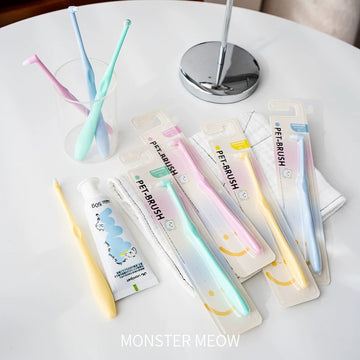 Pet Toothbrush for Cats & Dogs – Soft Bristle Double-Ended Design, Gentle Dental Care, Plaque & Tartar Remover