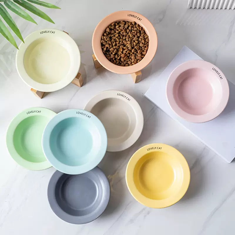Minimalist Ceramic Pet Bowl – Lovely Cat Elevated Dish